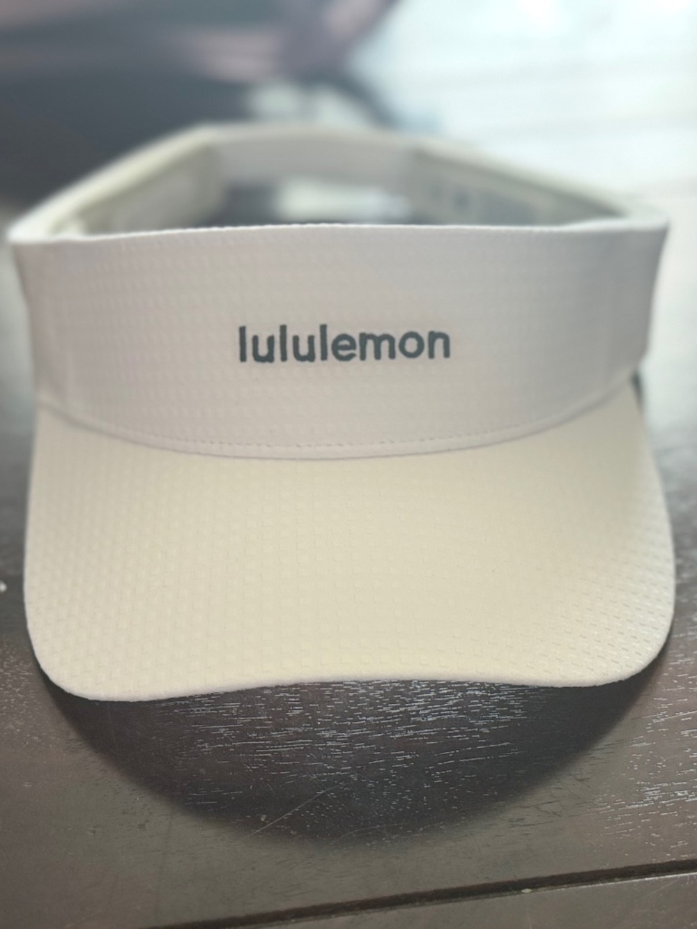 Lululemon bundle (visor & bag)